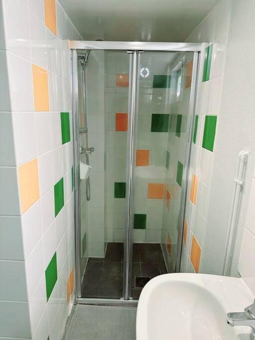 Grand Appartement Peripherie De Paris Et N1 "Appart'6" Pierrefitte-sur-Seine Exteriör bild